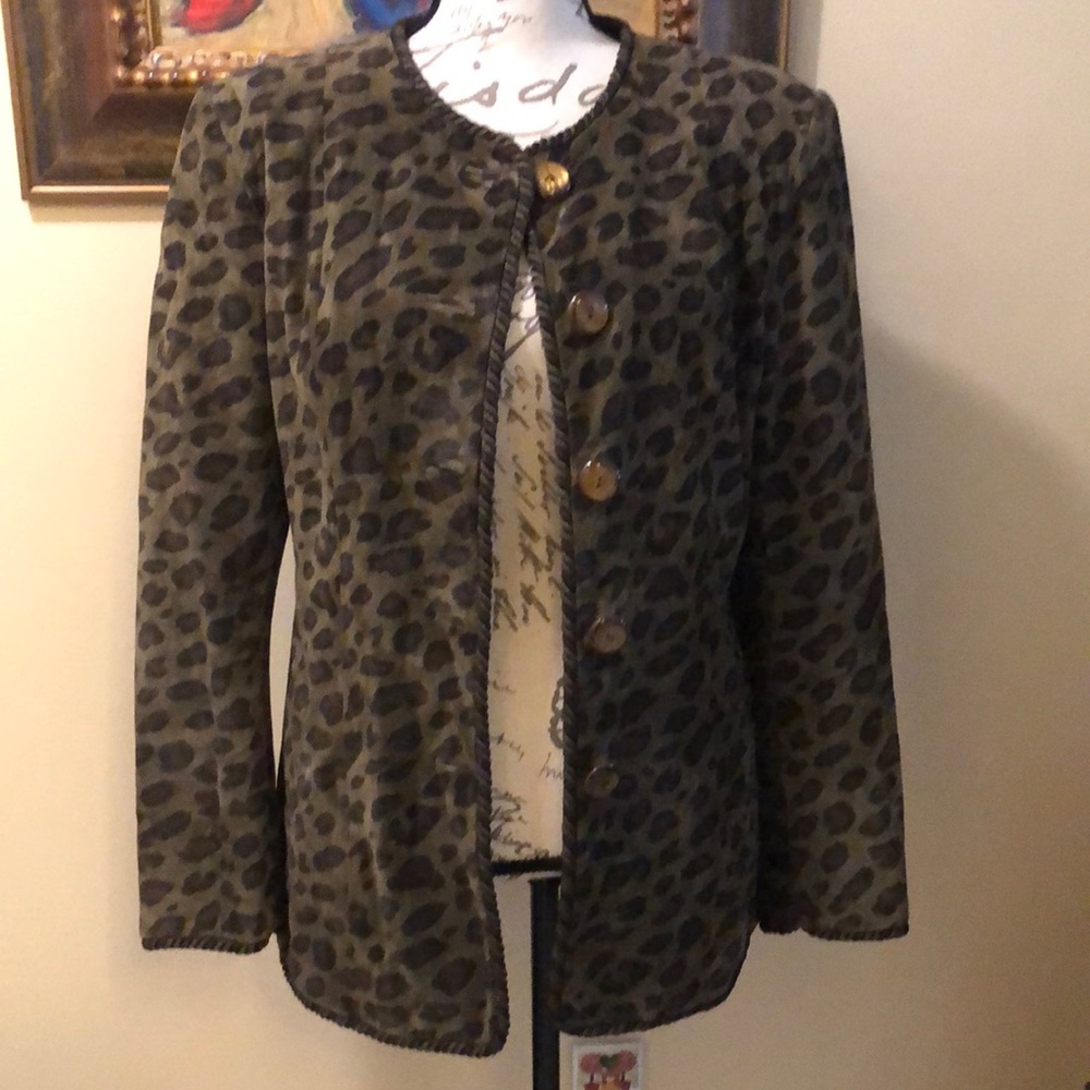 Carlisle Suede 🐆 print rope satin ribbon trim button down no collar jacket